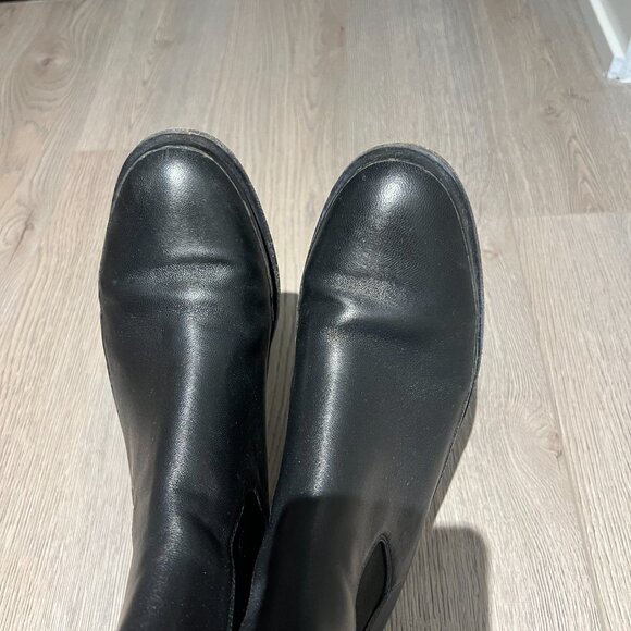 Vince Cecyl Leather Ankle Boot - Picture 5 of 5